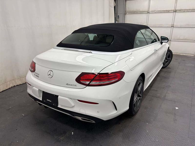 mercedes-benz C300 2020 - 11