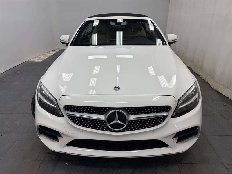 mercedes-benz C300 2020 - 18