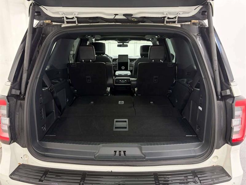 ford Expedition 2023 - 10