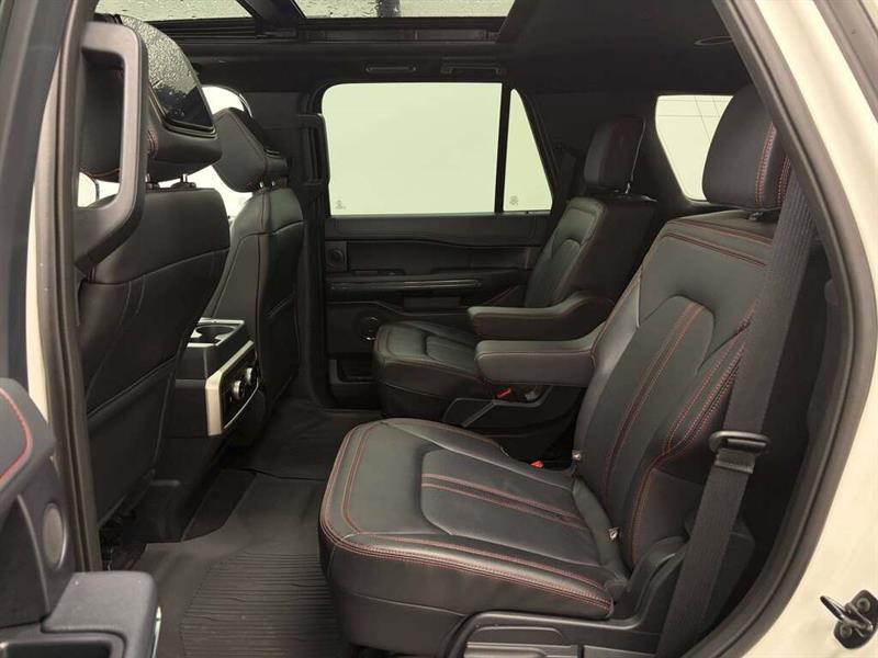 ford Expedition 2023 - 30