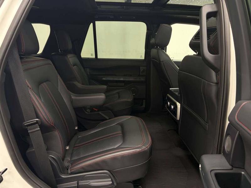 ford Expedition 2023 - 32