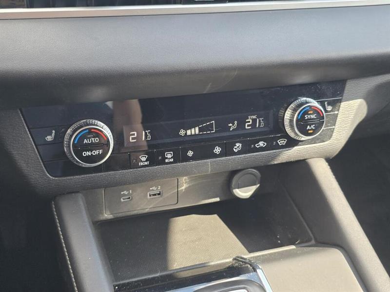 mitsubishi Outlander 2022 - 18