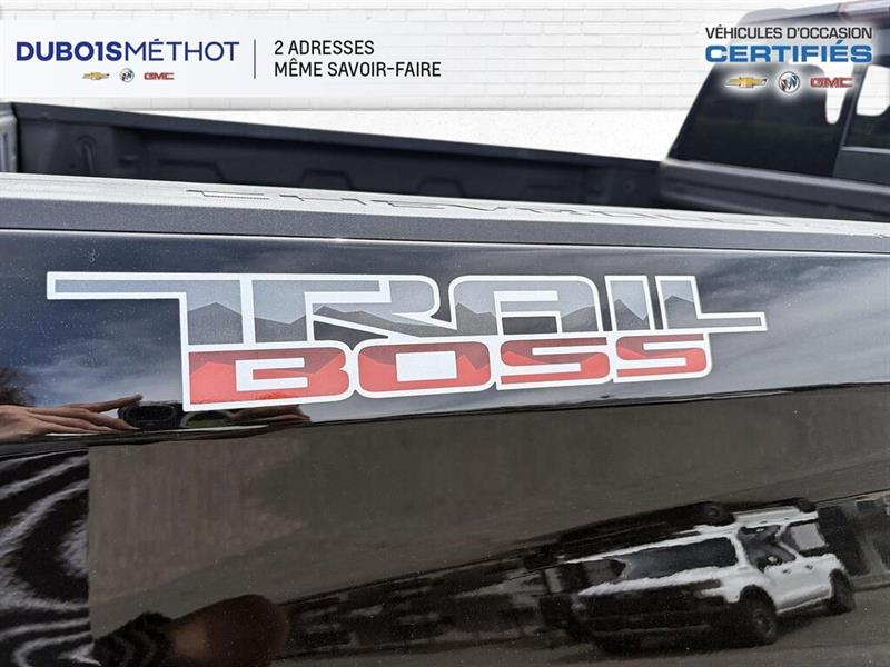 chevrolet Silverado 1500 2022 - 12