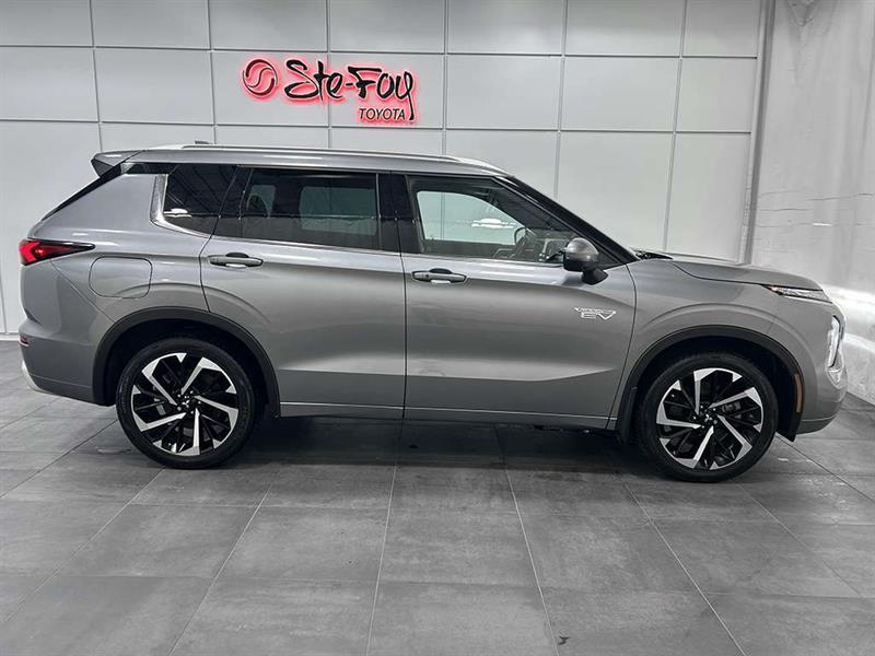 mitsubishi Outlander 2023 - 9