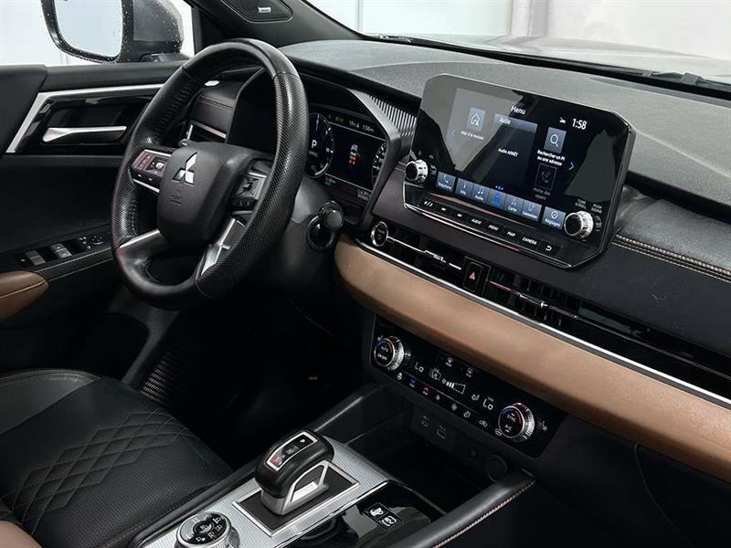 mitsubishi Outlander 2023 - 25