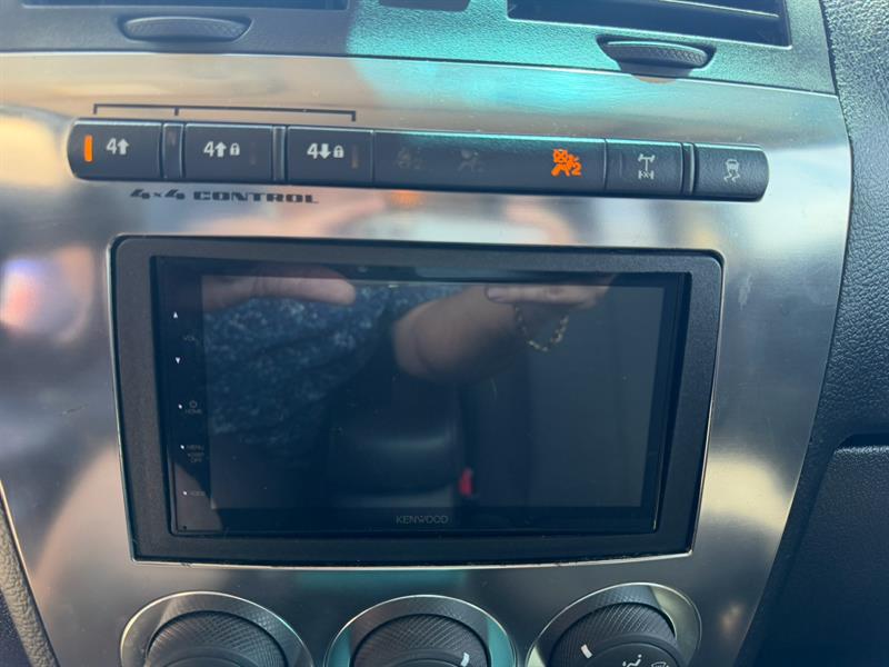 hummer H3 2006 - 18