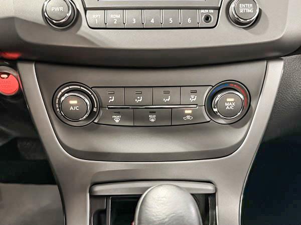 nissan Sentra 2014 - 22
