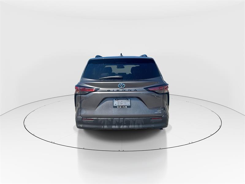 toyota Sienna 2022 - 7