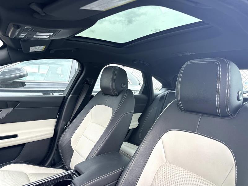 jaguar XF 2017 - 24