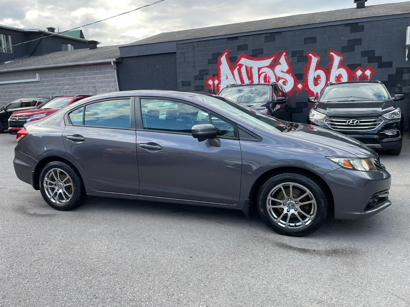 Gray 2015 Honda Civic Sedan Front-Wheel Drive Manual