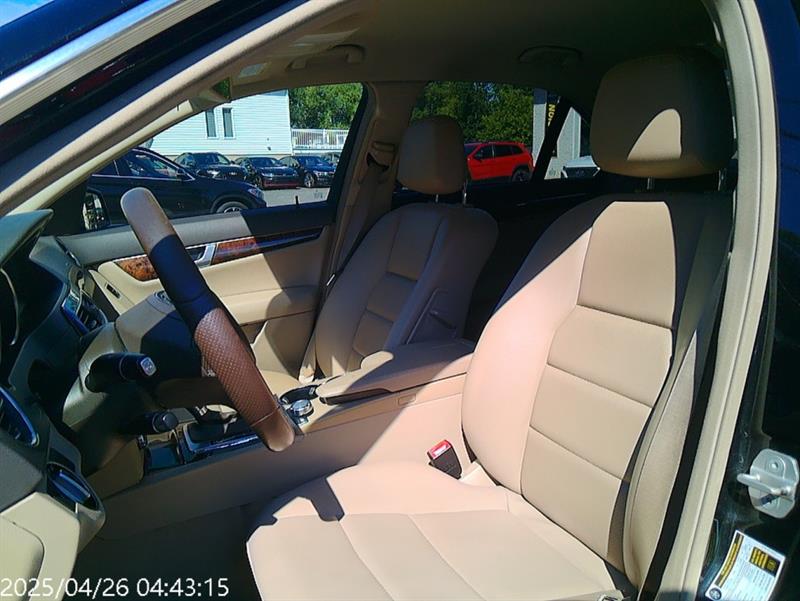 mercedes-benz C-Class 2013 - 17