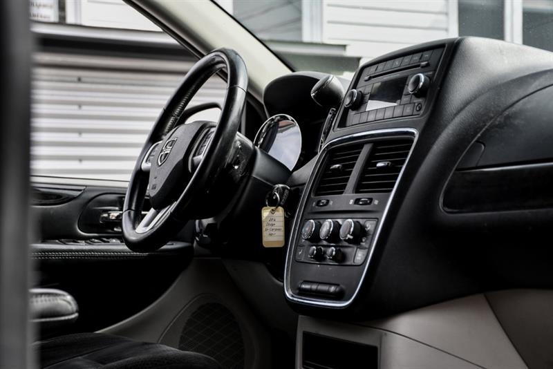 dodge Grand Caravan 2016 - 11