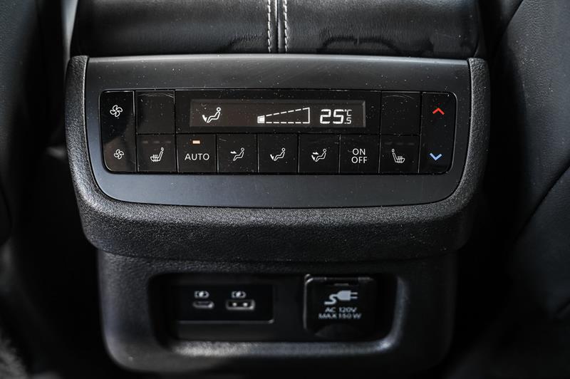 nissan Pathfinder 2022 - 26