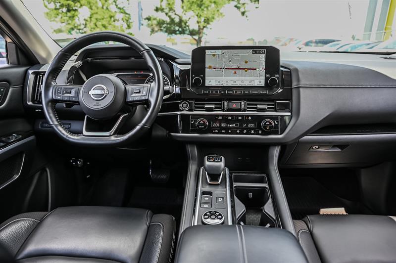 nissan Pathfinder 2022 - 27