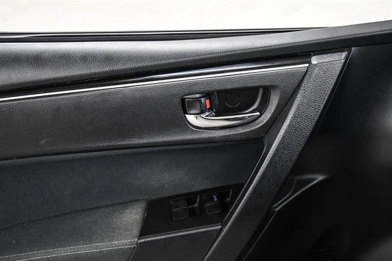 toyota Corolla 2017 - 18