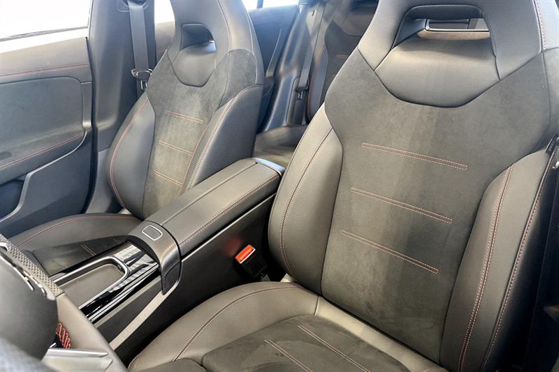 mercedes-benz CLA250 2025 - 8