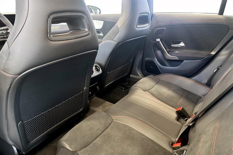 mercedes-benz CLA250 2025 - 10
