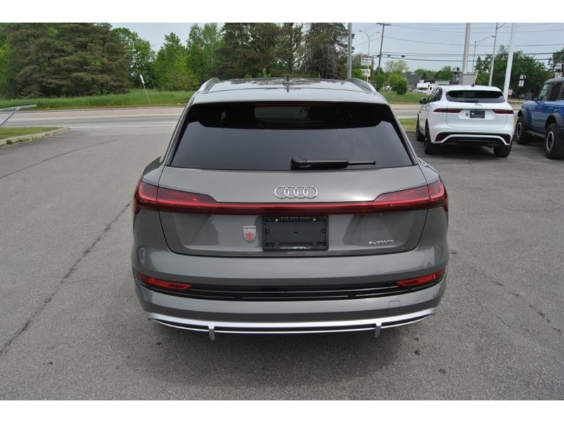 audi e-tron 2022 - 4