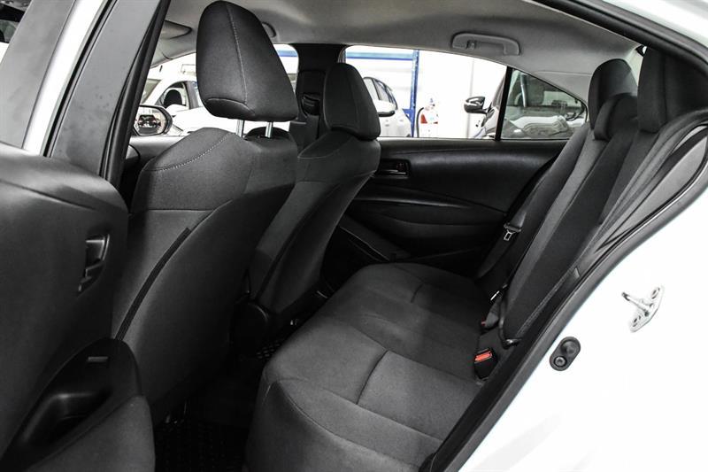 toyota Corolla 2022 - 17