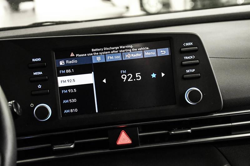 2025 Hyundai Elantra - Image 28