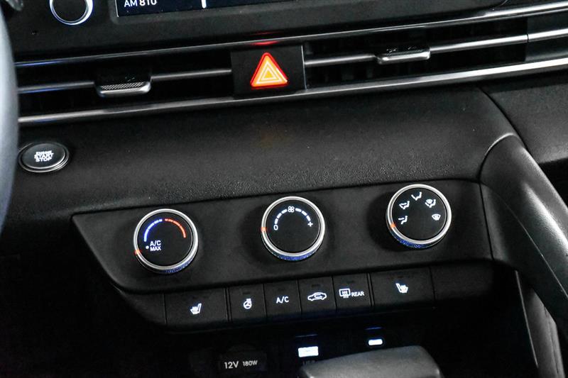 2025 Hyundai Elantra - Image 30