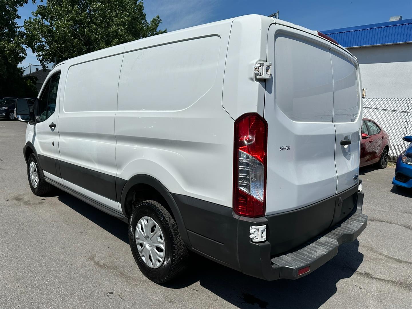 ford Transit fourgon utilitaire 2017 - 7