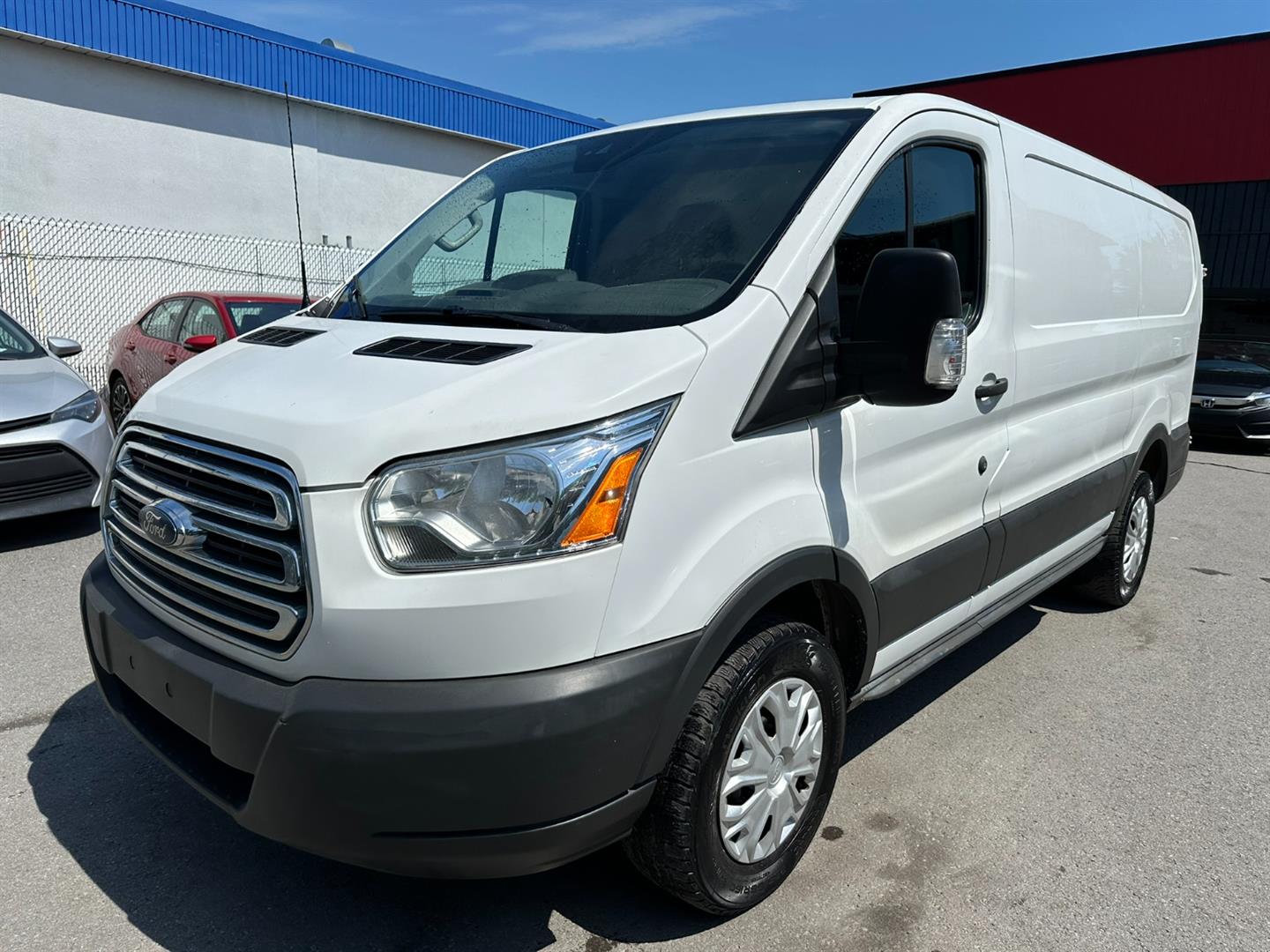 ford Transit fourgon utilitaire 2017 - 8