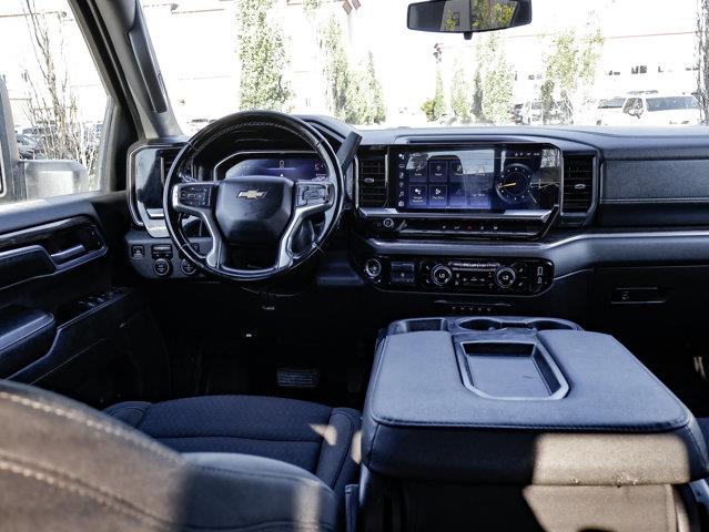 chevrolet Silverado 3500HD 2024 - 26