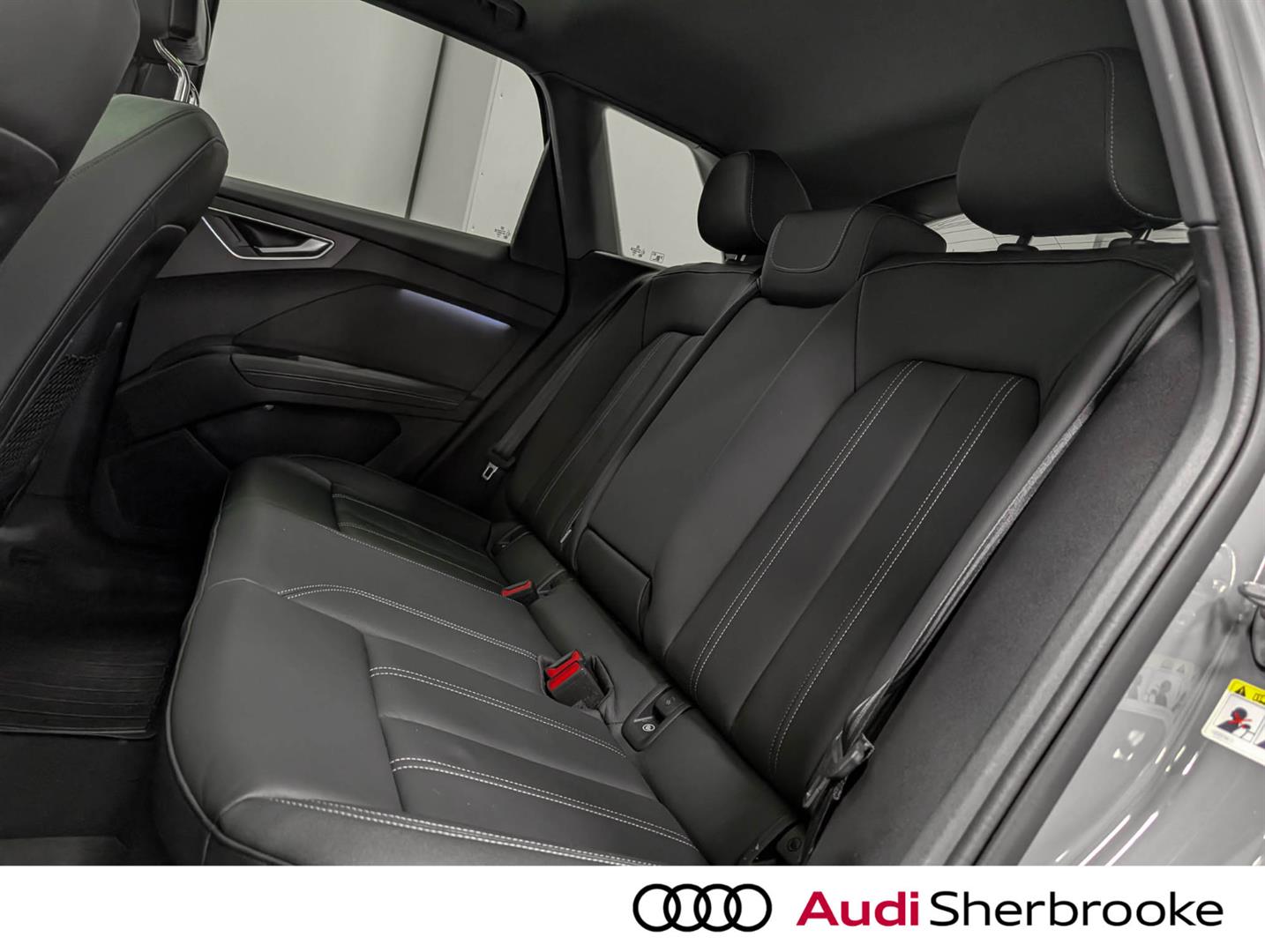 audi Q4 e-tron 2024 - 10