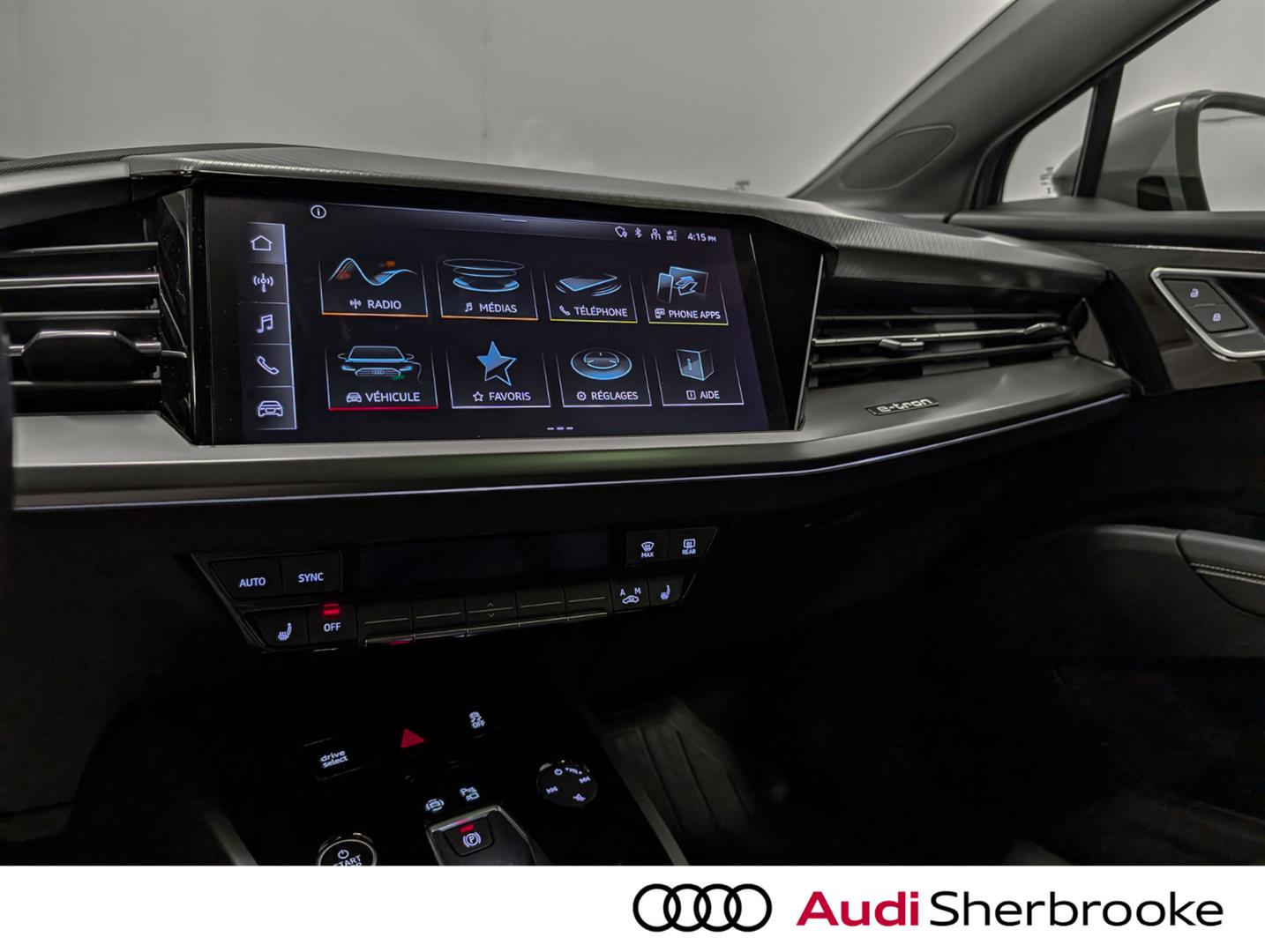 audi Q4 e-tron 2024 - 13