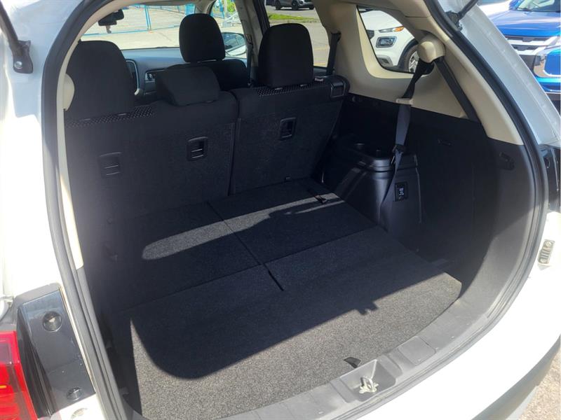 mitsubishi Outlander 2017 - 21