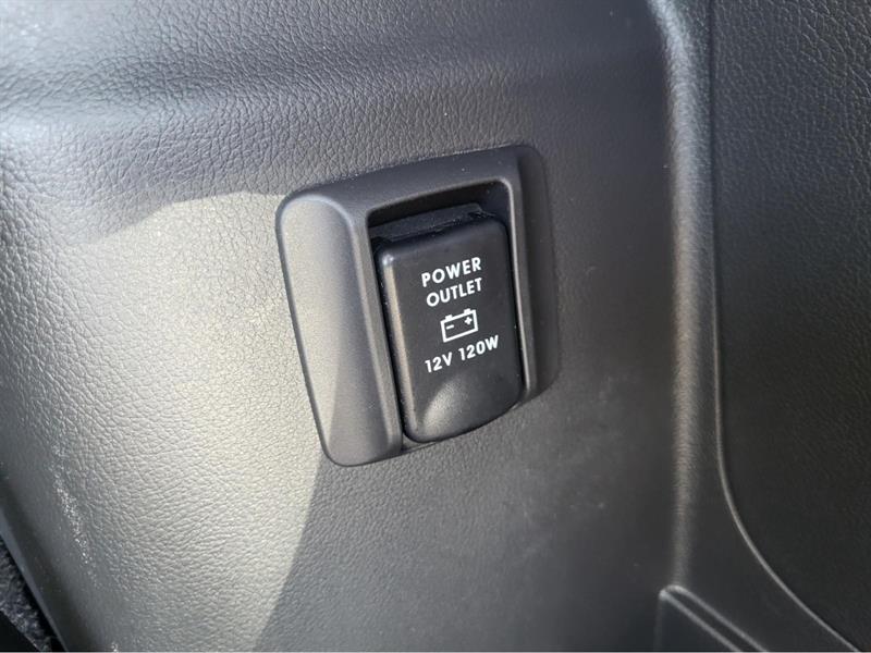 mitsubishi Outlander 2017 - 23