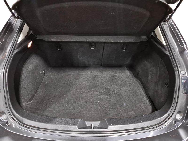 mazda Mazda3 2018 - 10