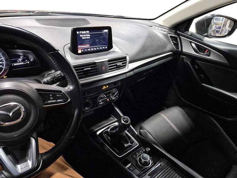 mazda Mazda3 2018 - 26