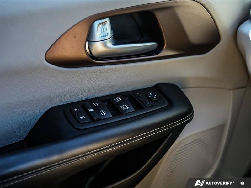 chrysler Grand Caravan 2024 - 11