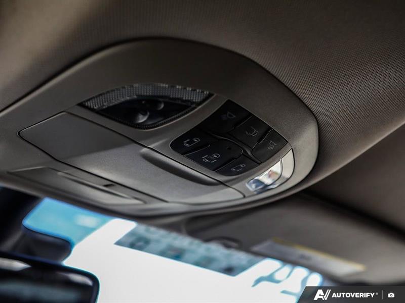 chrysler Grand Caravan 2024 - 27