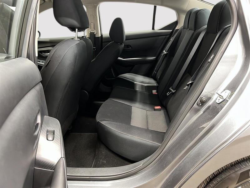 nissan Sentra 2024 - 9