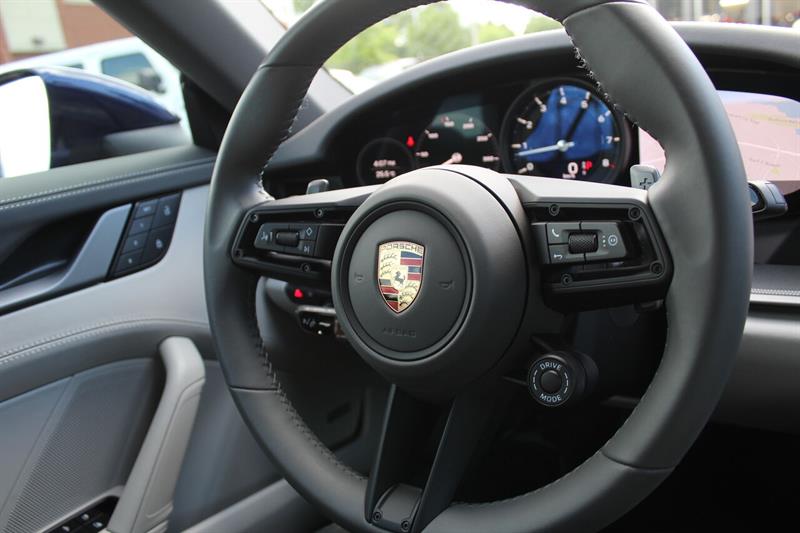 porsche 911 2022 - 14