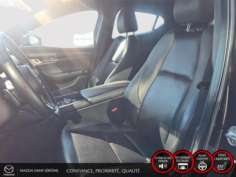 mazda Mazda3 Sport 2022 - 17