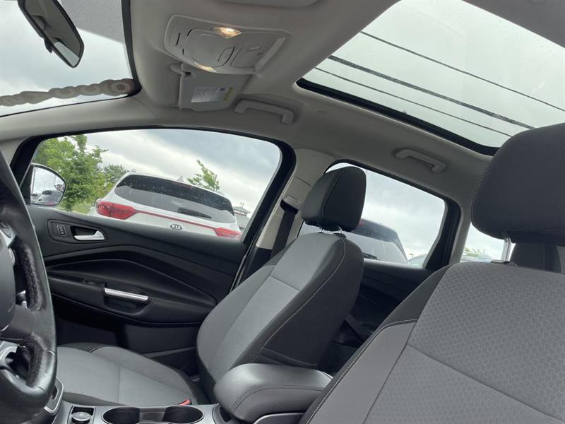 ford C-Max Energi 2017 - 8