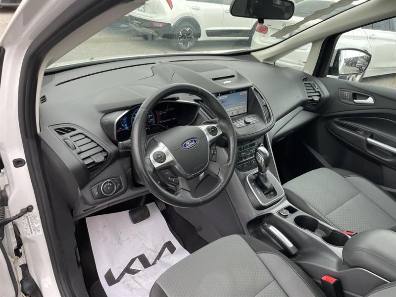 ford C-Max Energi 2017 - 9