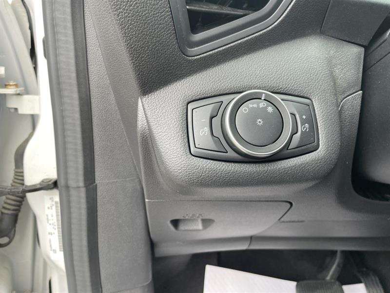 ford C-Max Energi 2017 - 16