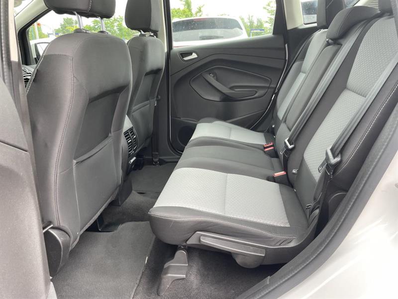 ford C-Max Energi 2017 - 27