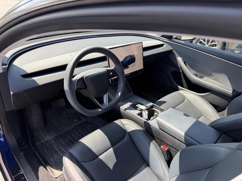 tesla Model 3 2024 - 14