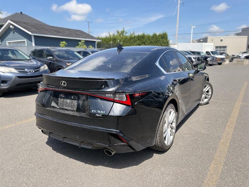 lexus IS 300 2021 - 4