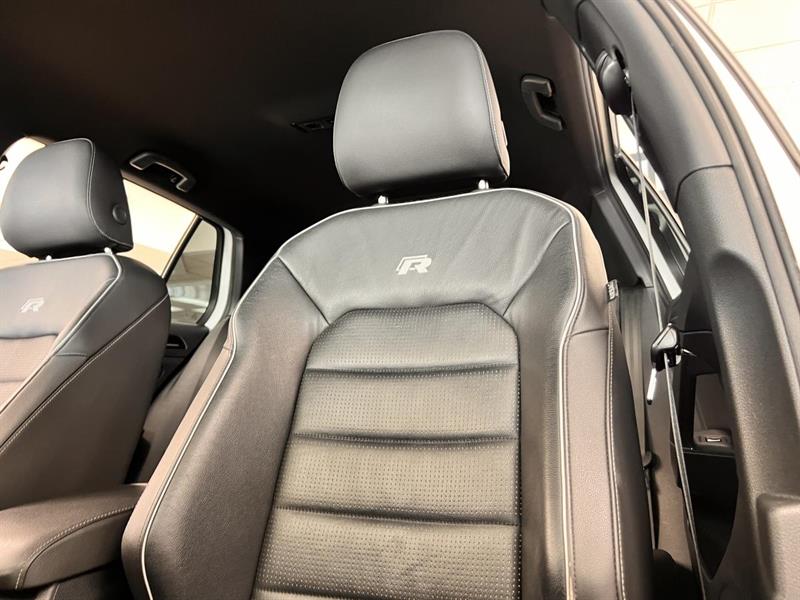 volkswagen Golf R 2019 - 18