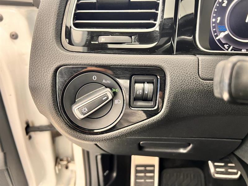 volkswagen Golf R 2019 - 28