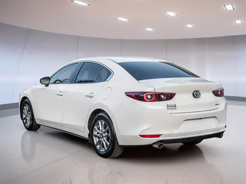 mazda Mazda3 2023 - 8