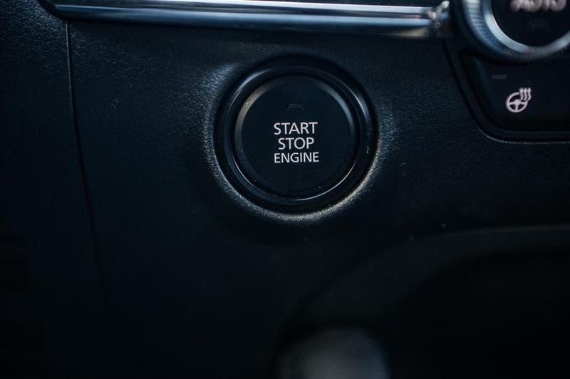 mazda Mazda3 2023 - 24