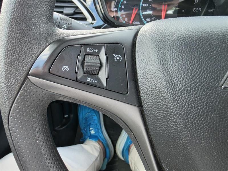 chevrolet Spark 2021 - 12
